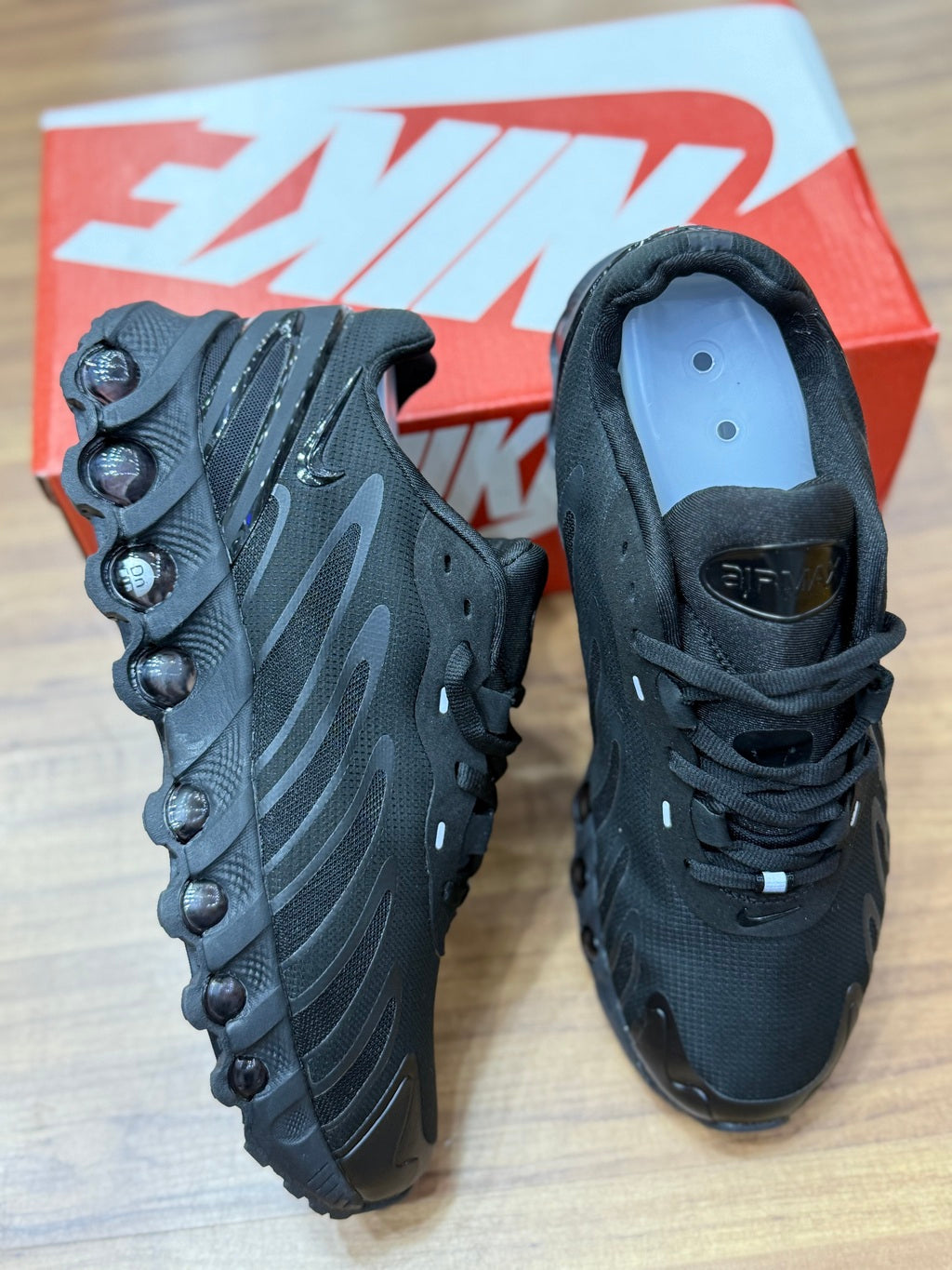 Nike DN 8 preto