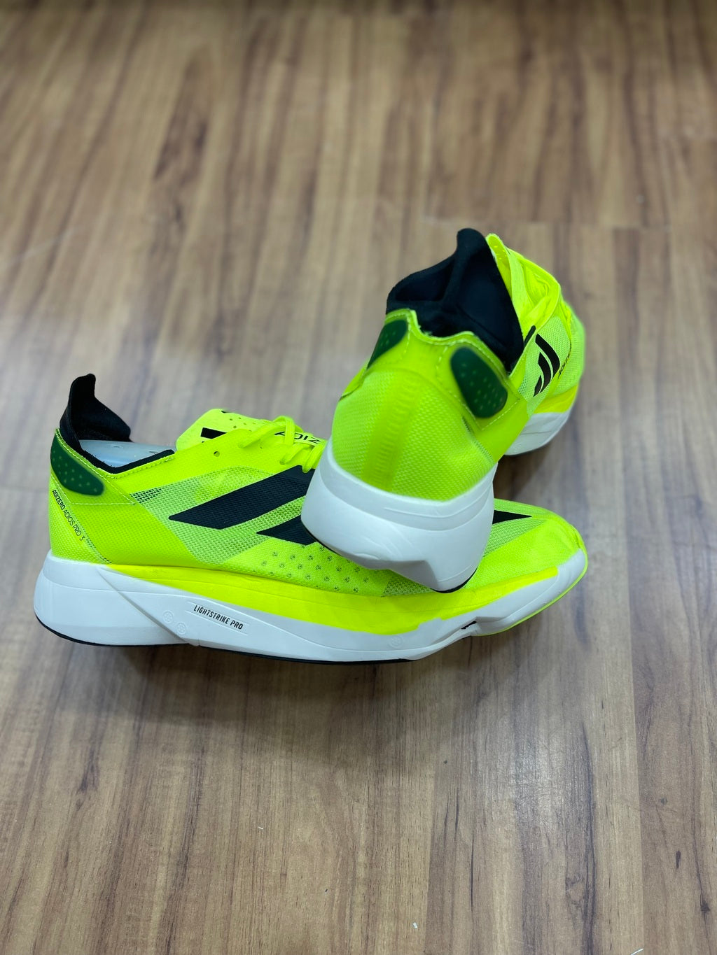 Adizero "Verde Limão"