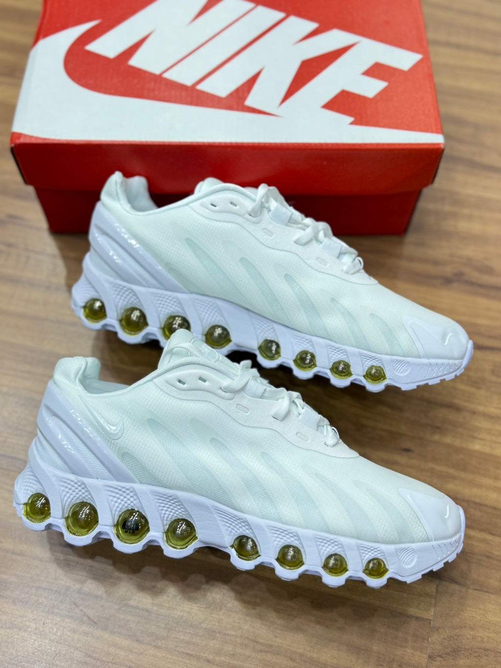Nike DN8