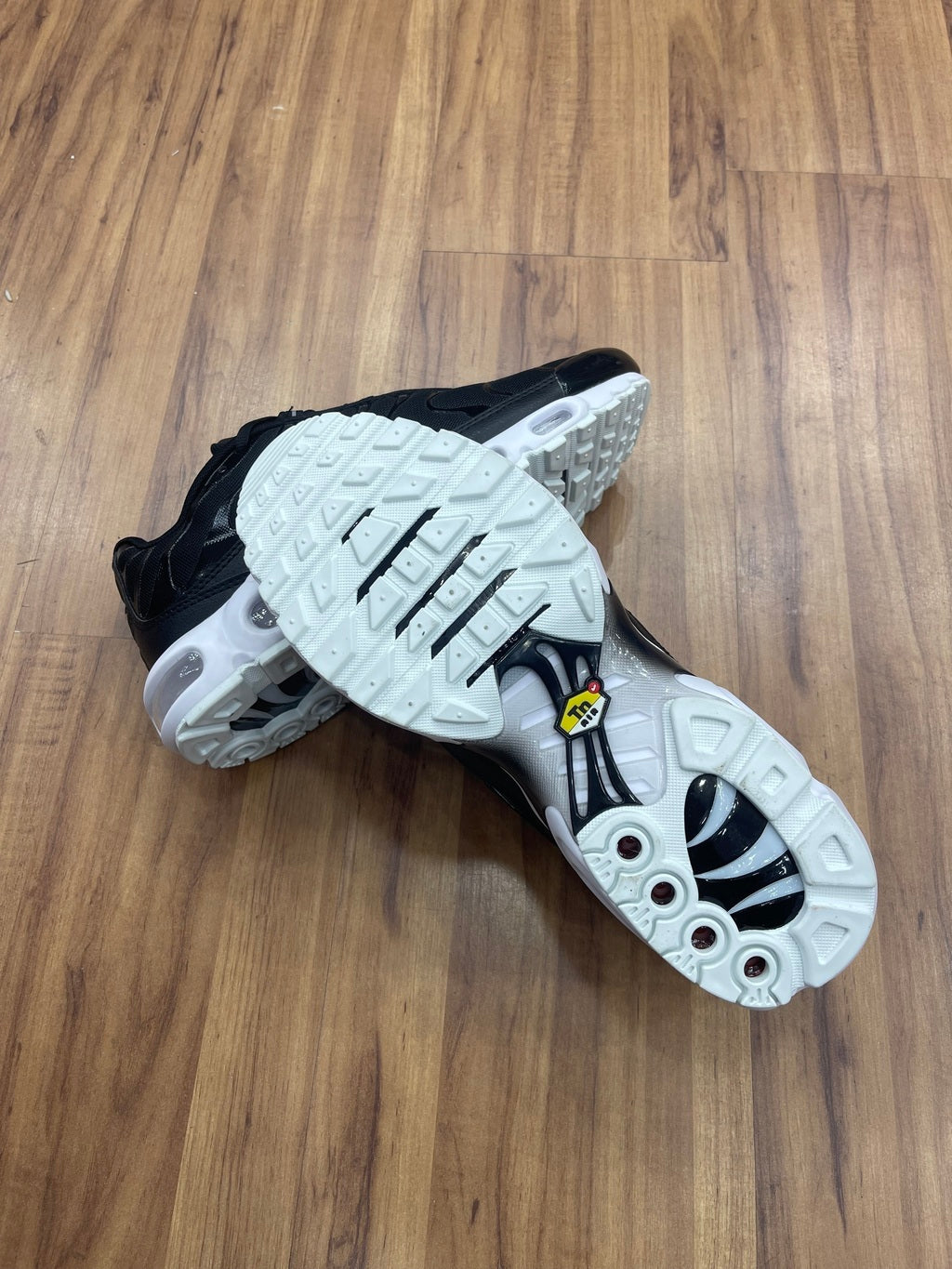 Air Max TN "Black/White"