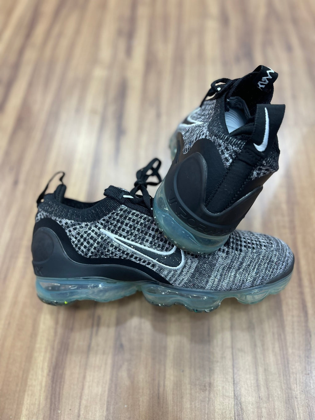Vapormax 5.0 "Preto"