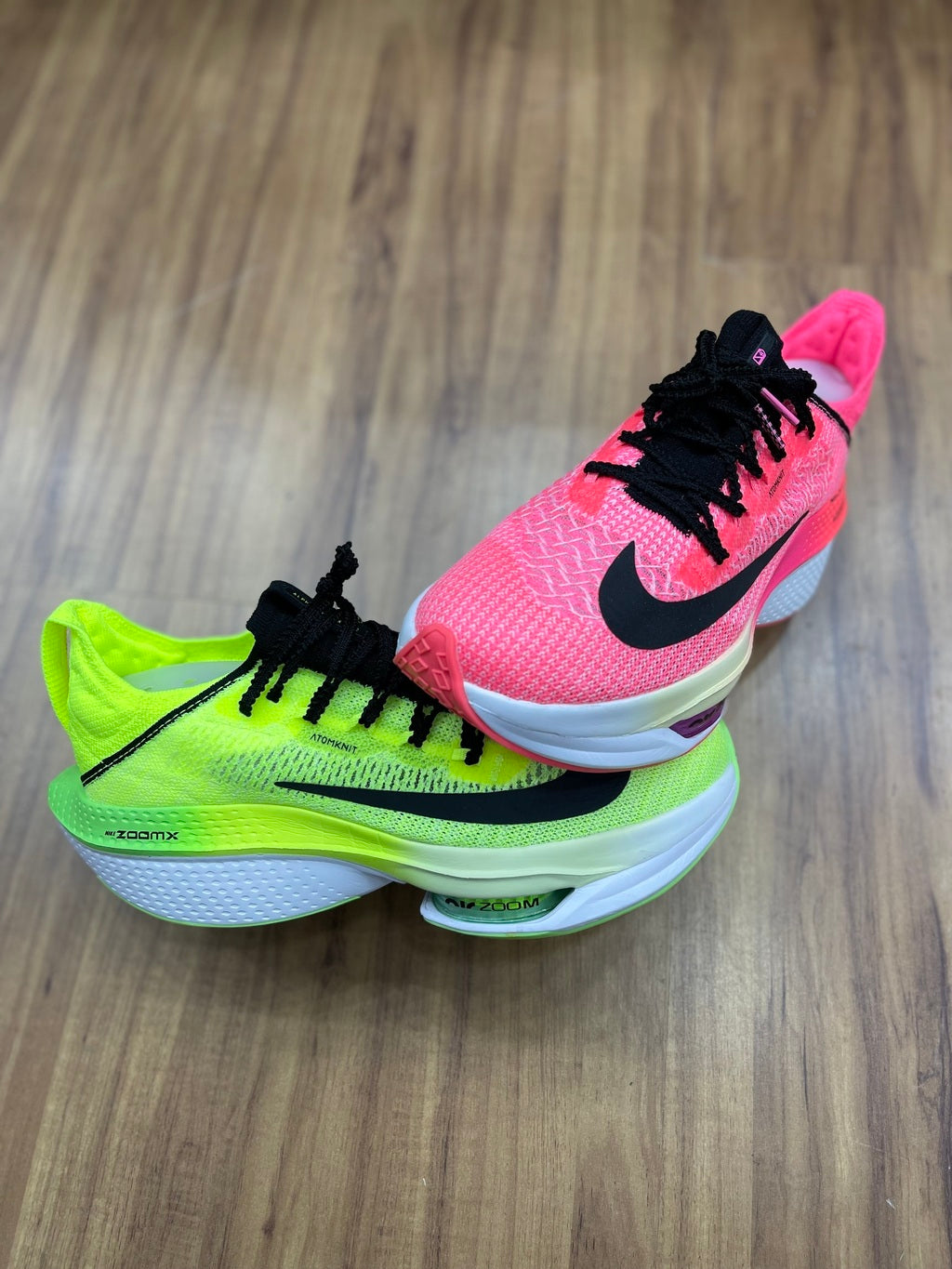 Air Zoom Alphafly "Verde/Rosa"