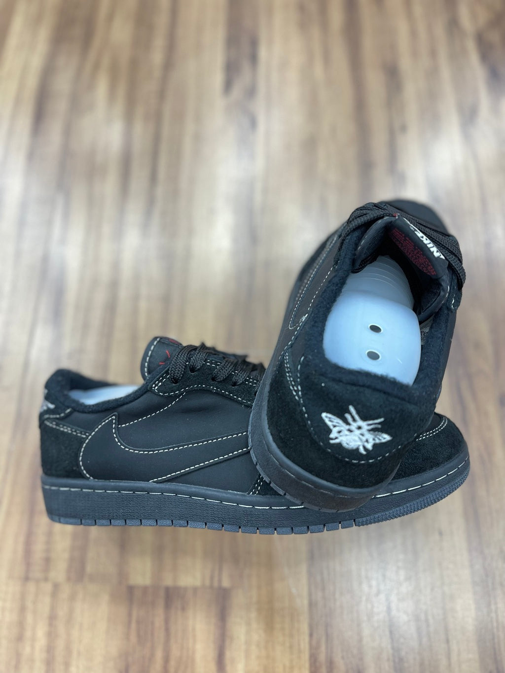 Jordan Travis Scott "Preto"