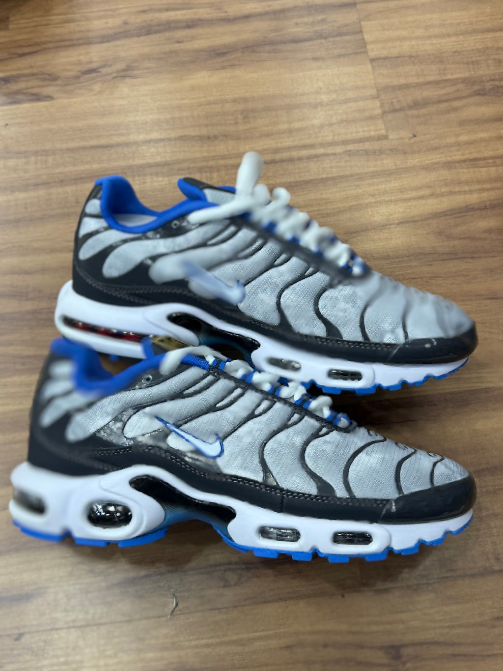 Tn cinza azul