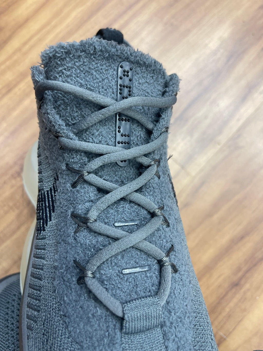 Air Max Scorpion - "Cinza"