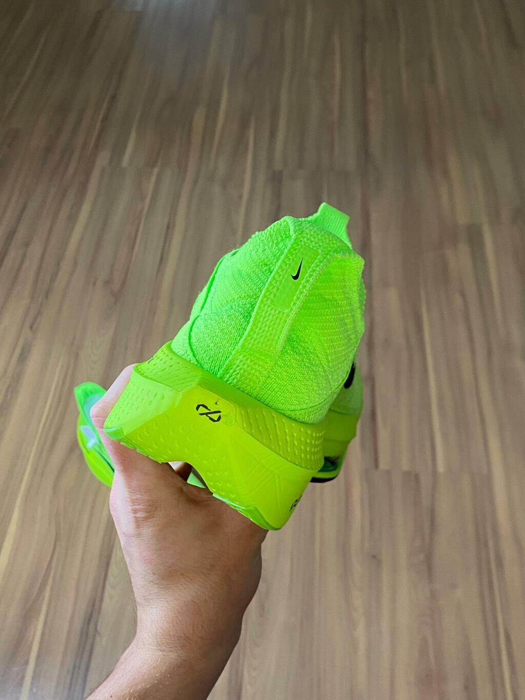 Air Zoom Alphafly "Verde Limão"