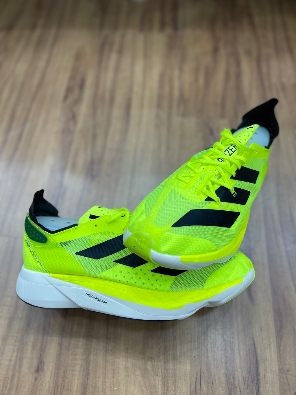 Adizero "Verde Limão"