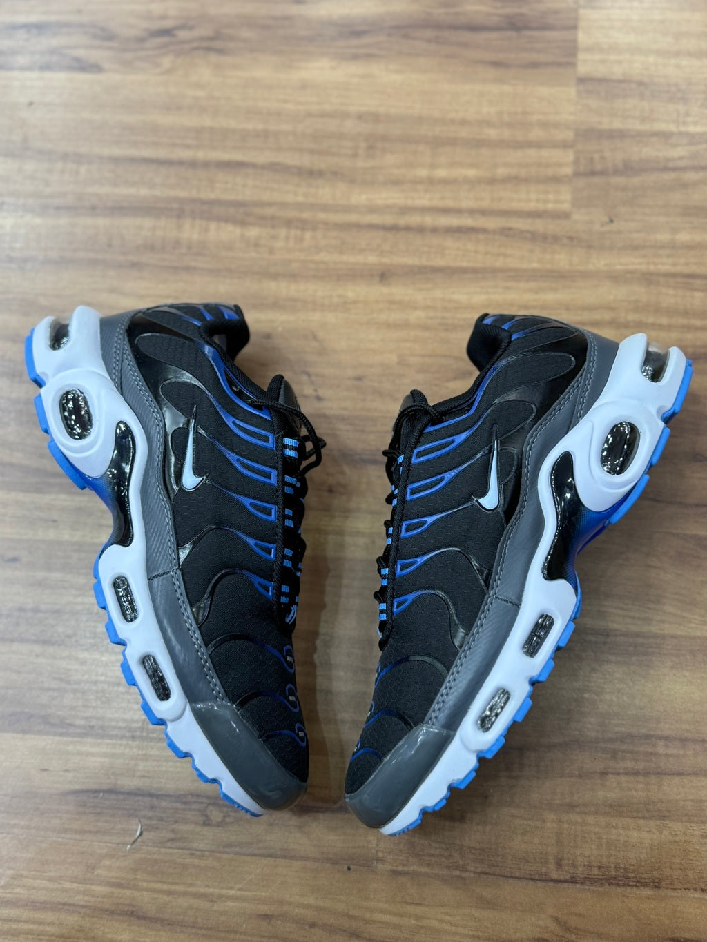 Tn preto azul
