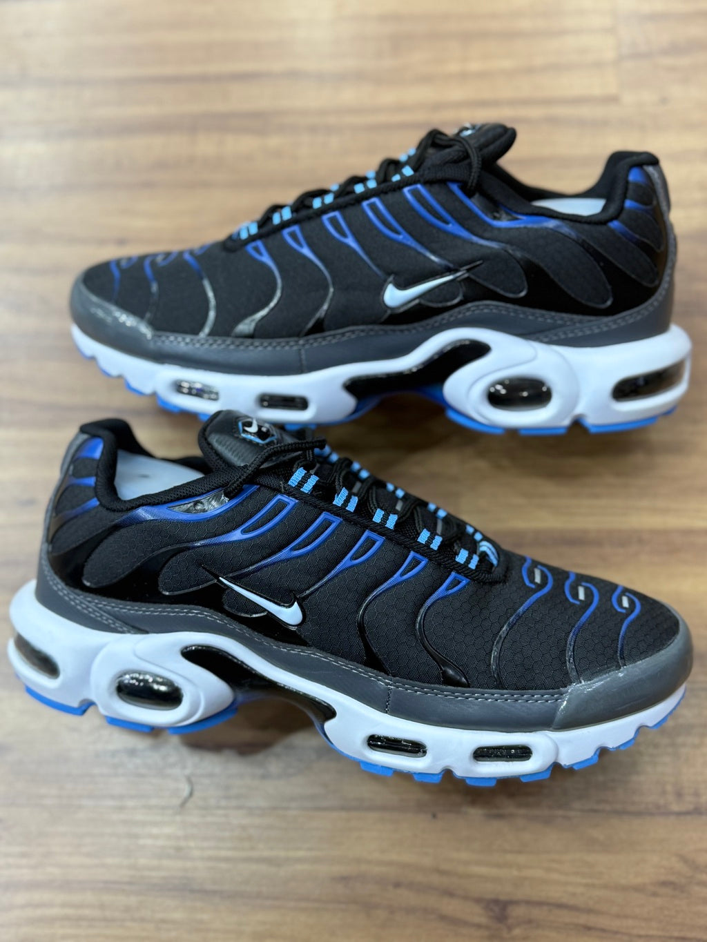Tn preto azul