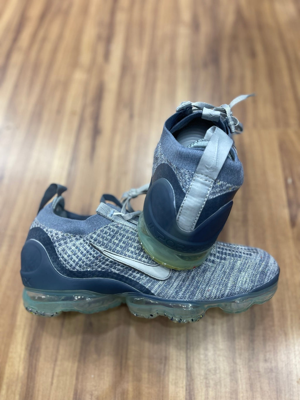Vapormax 5.0 "Cinza"