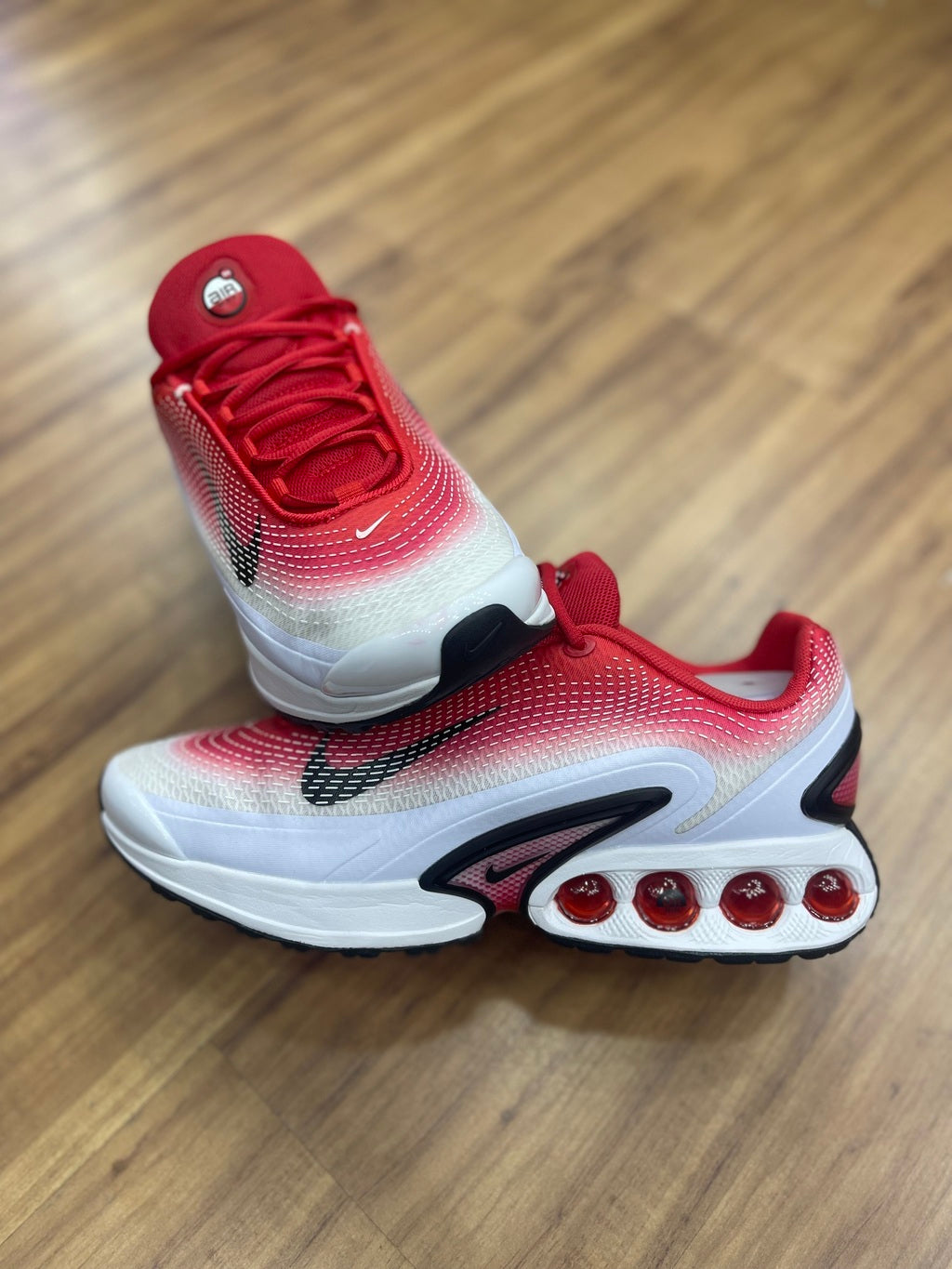 Air Max DN "University Red"