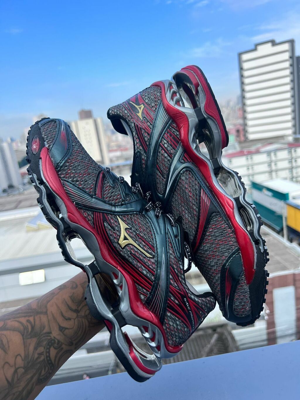 Mizuno Wave Prophecy 1 Vermelho