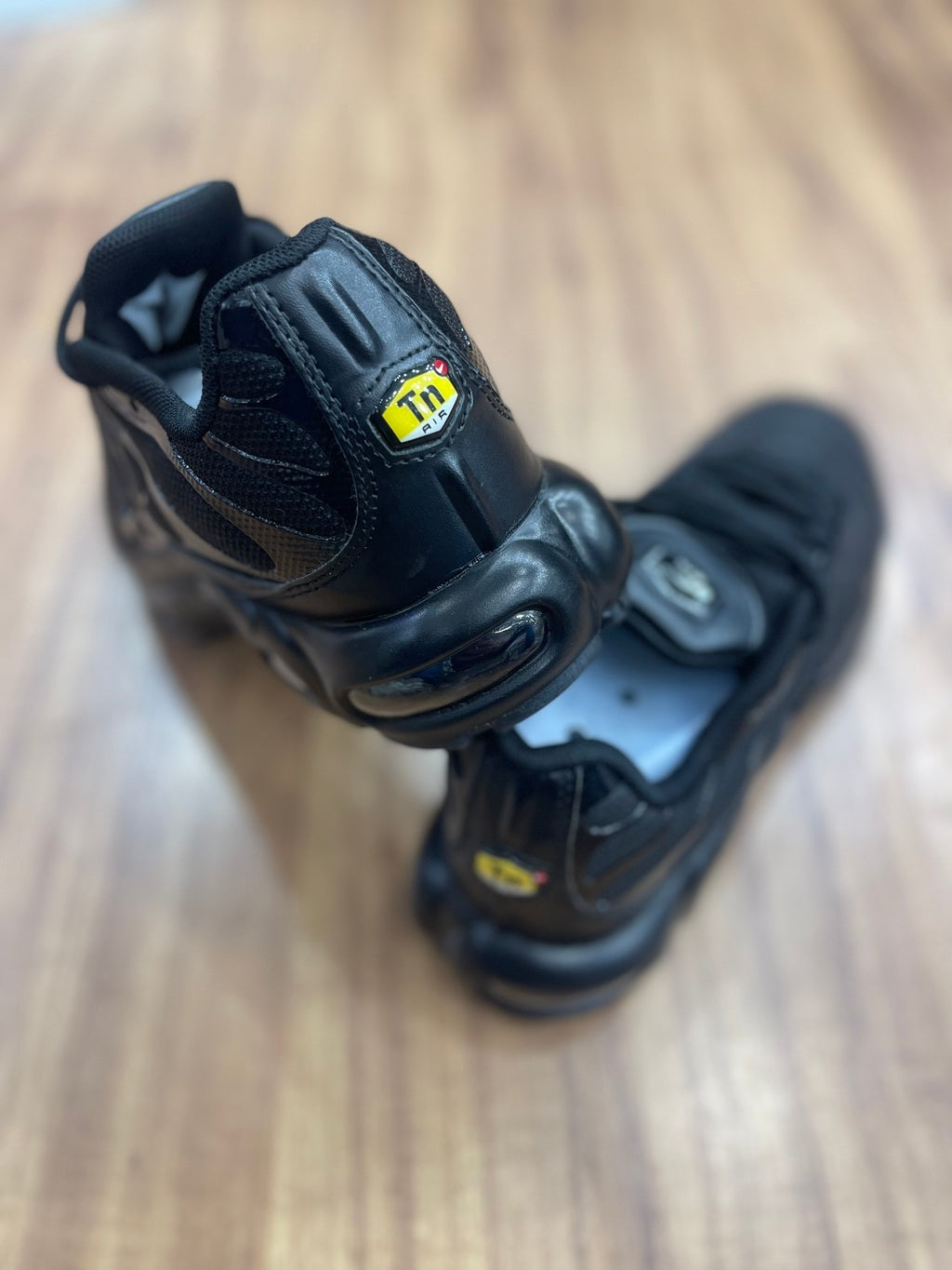 Air Max TN "Preto"