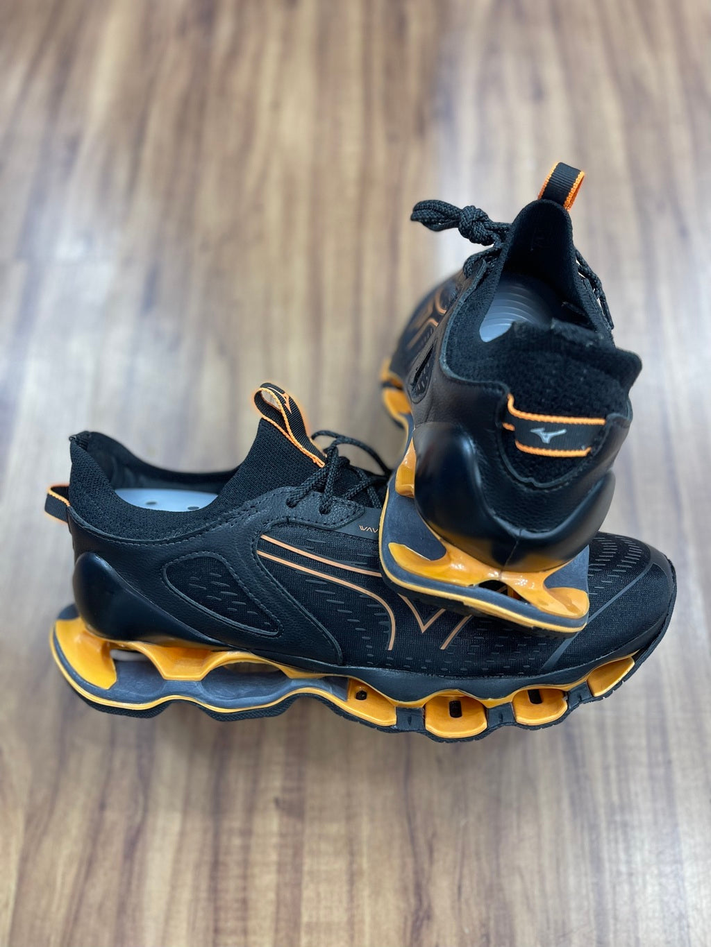 Wave Prophecy 14 "Preto/Laranja"