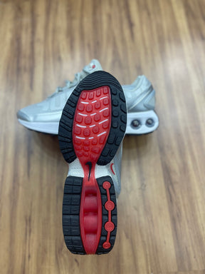 Air Max DN "Supreme Cinza"