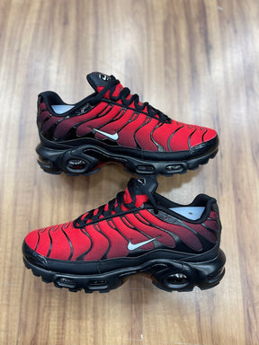 Air Max TN "Deadpool"