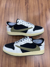 Jordan Travis Scott "Preto/Branco"