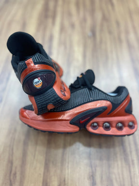 Air Max DN "Preto/Laranja"