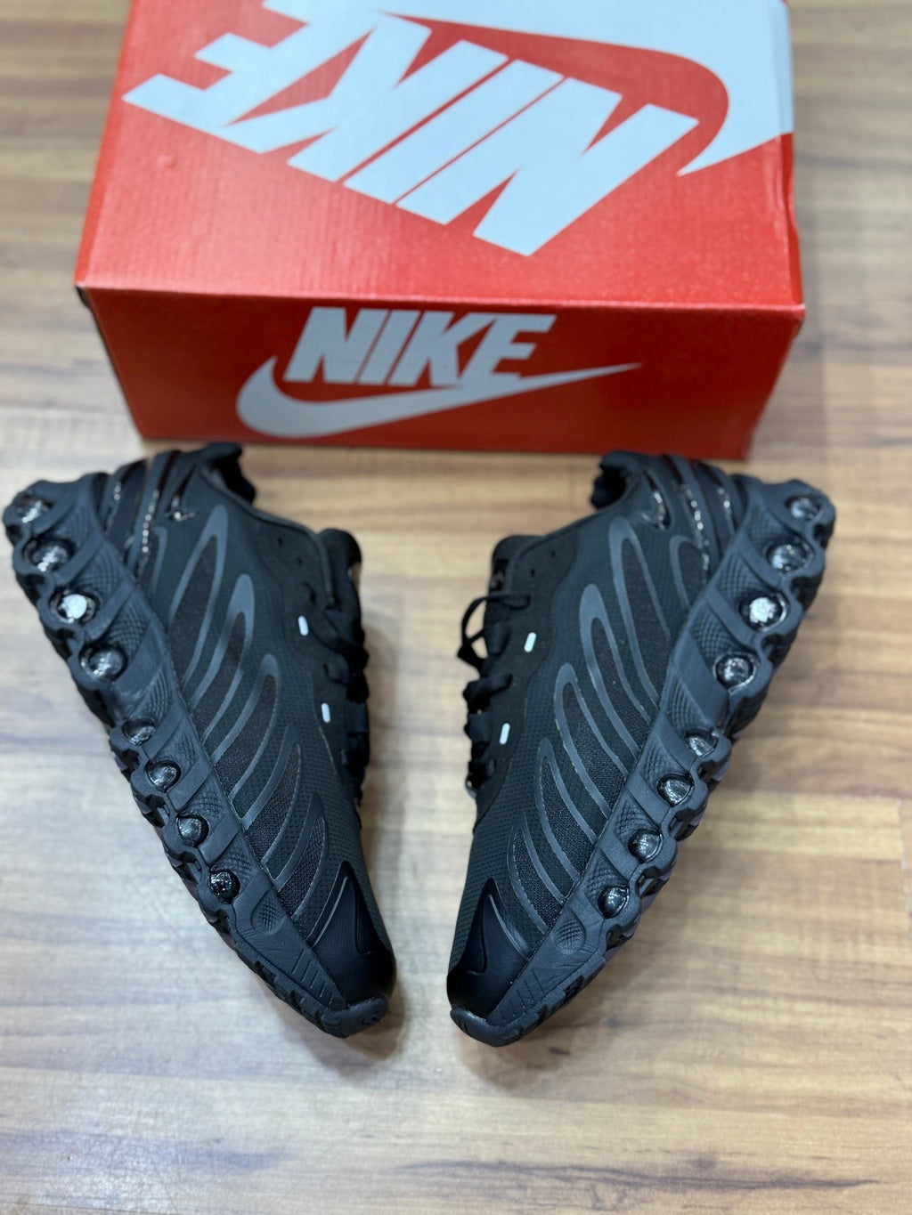 Nike DN 8 preto