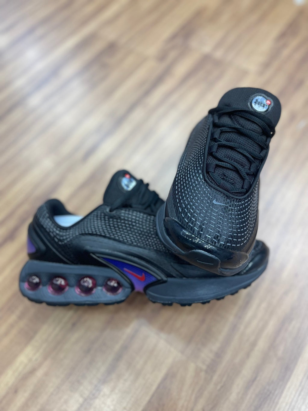 Air Max DN "Preto/Roxo"