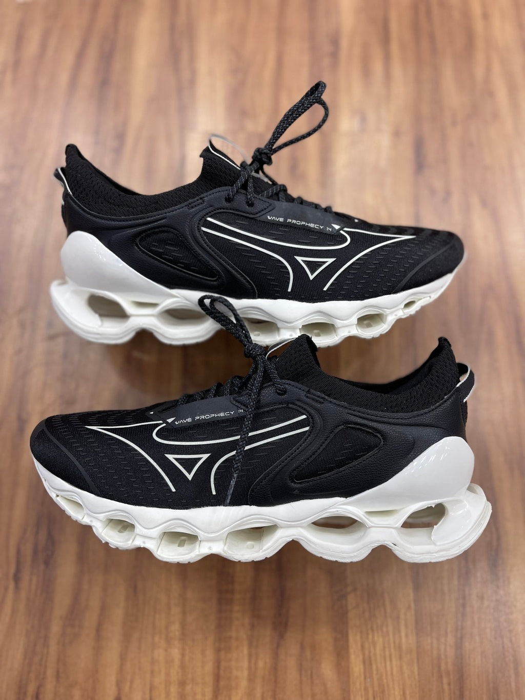 Wave Prophecy 14 "Preto/Branco"